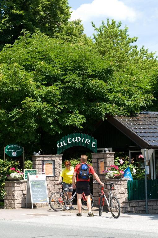 Hotel Landgasthof Altwirt Seeham Esterno foto