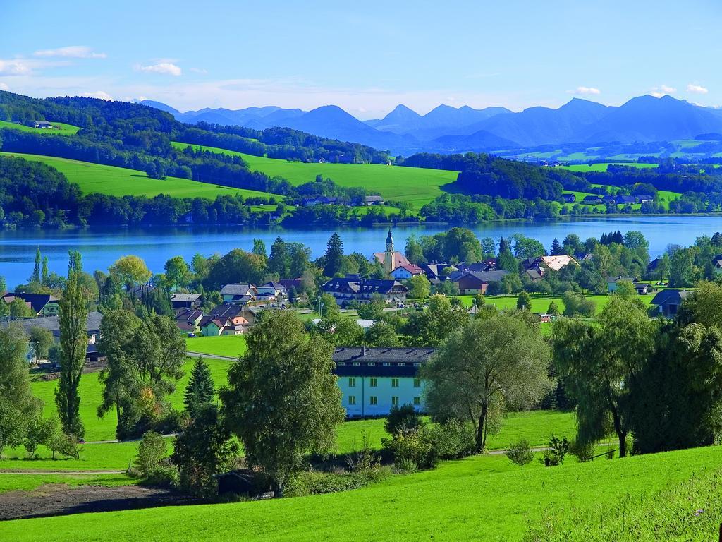 Hotel Landgasthof Altwirt Seeham Esterno foto