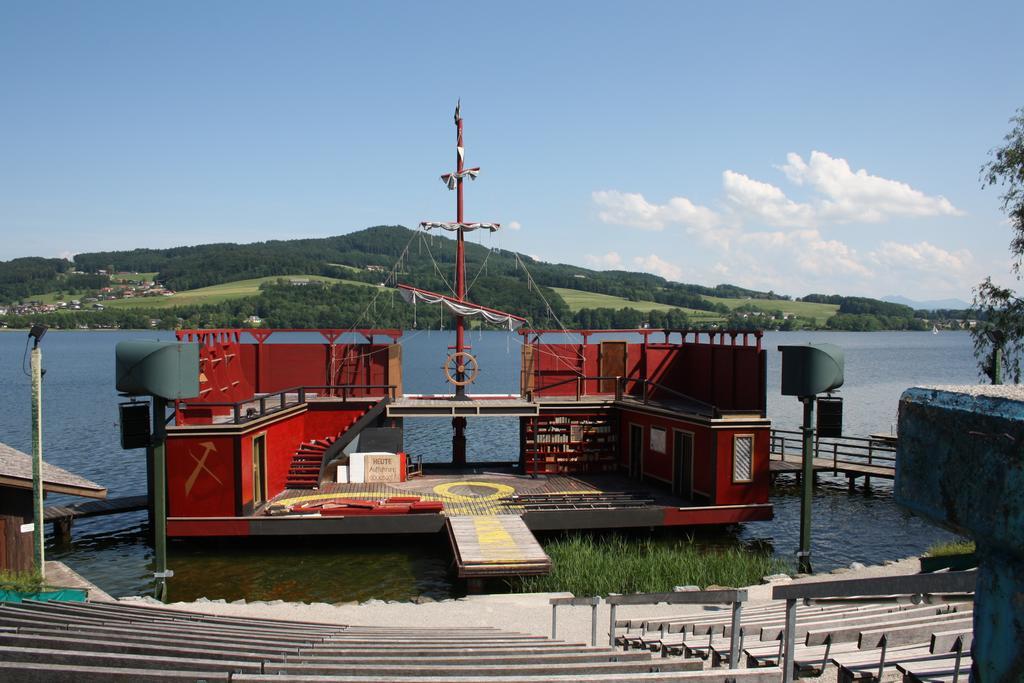 Hotel Landgasthof Altwirt Seeham Esterno foto