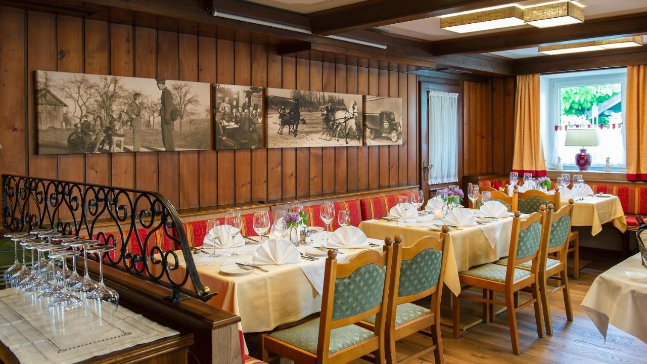 Hotel Landgasthof Altwirt Seeham Esterno foto
