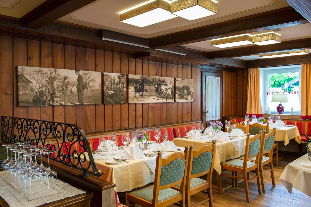 Hotel Landgasthof Altwirt Seeham Esterno foto