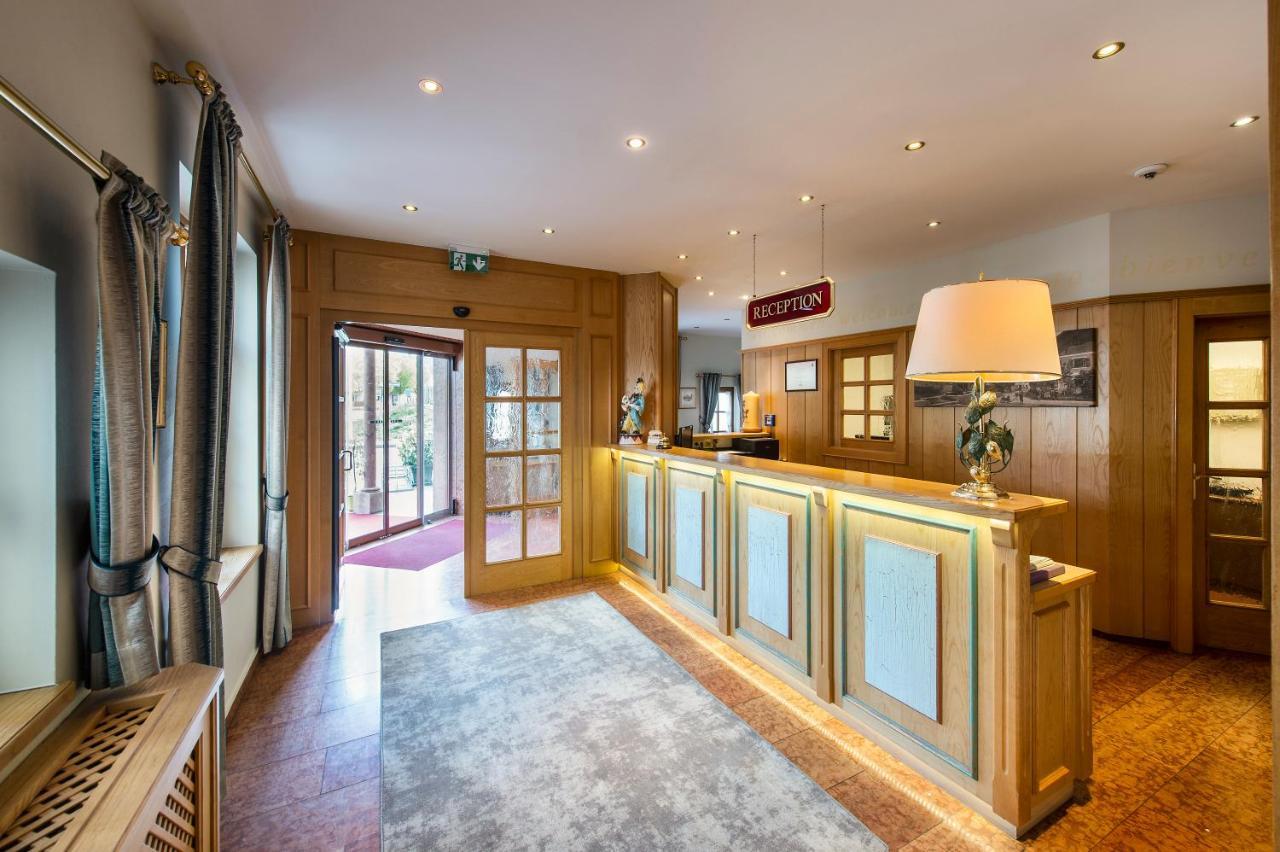 Hotel Landgasthof Altwirt Seeham Esterno foto